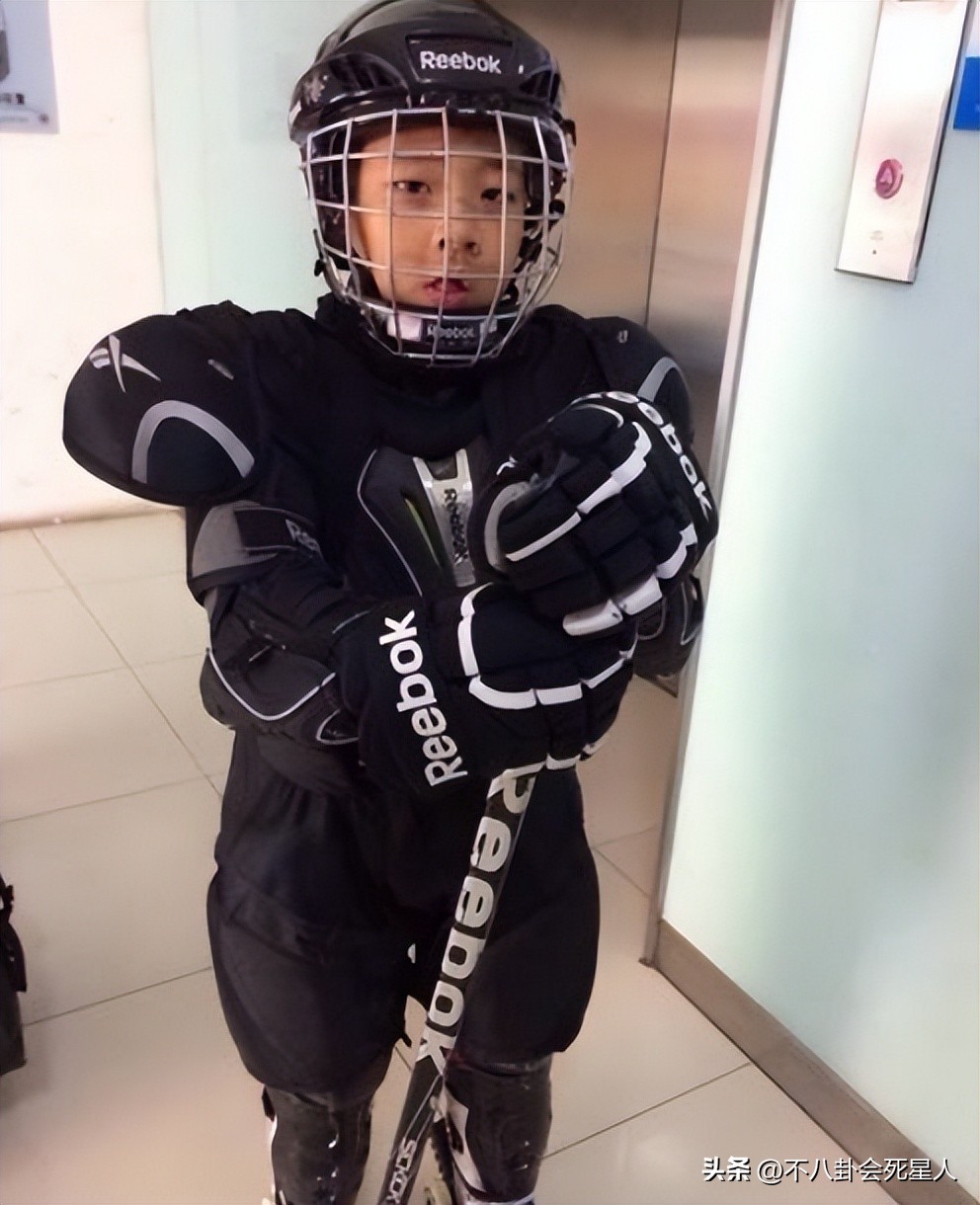 《爸哪》过去9年，萌娃发展各有不同，有运动员，也有钢琴王子