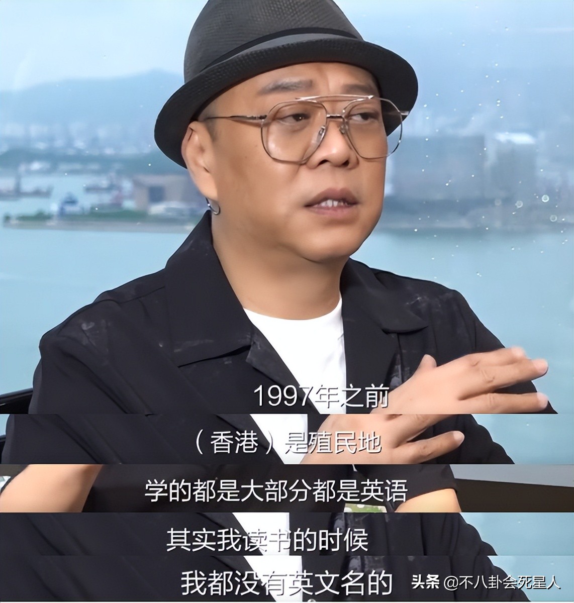 欧阳震华谈英文名,欧阳震华去掉英文名了么