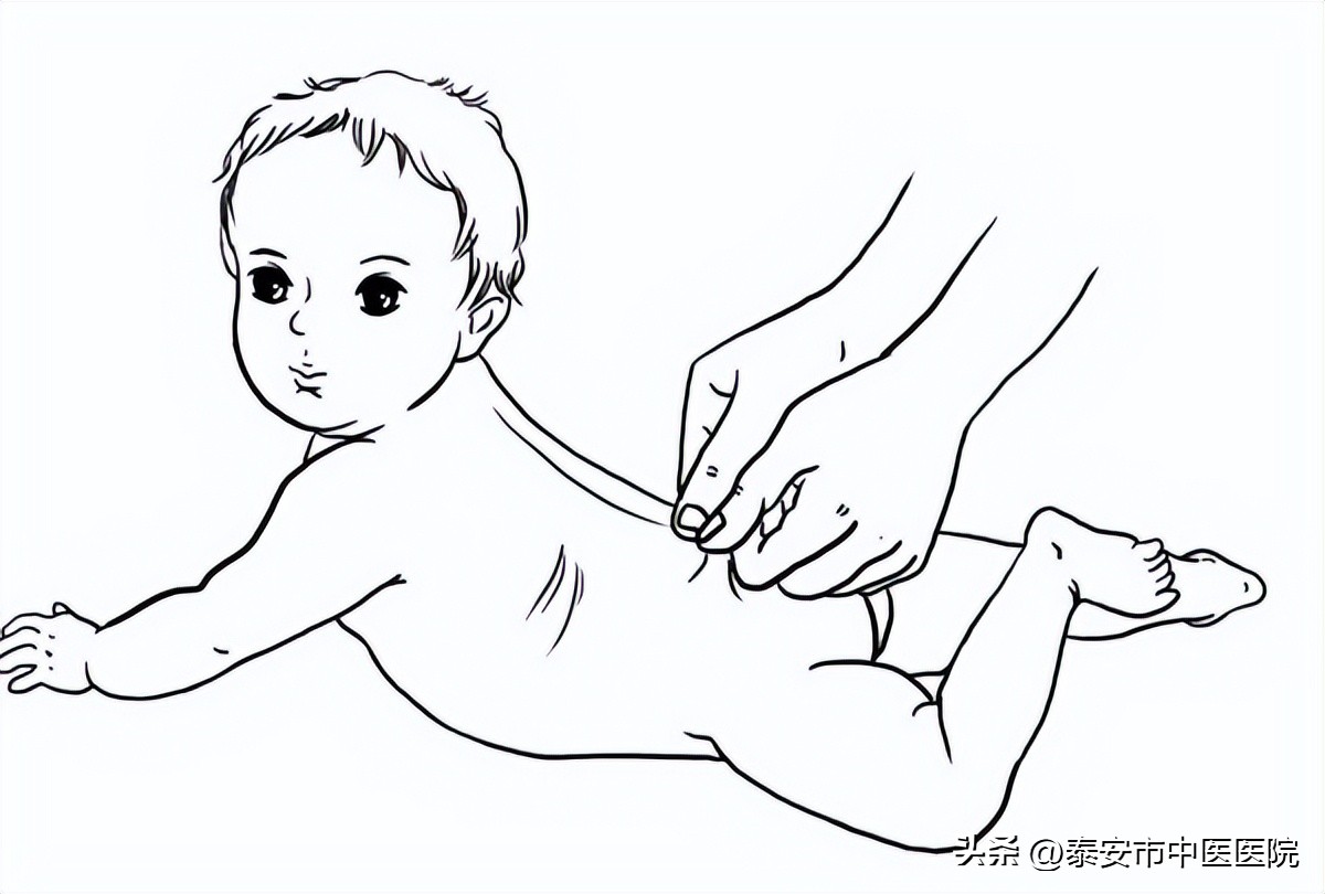 宝宝泡脚治疗便秘,小孩便秘泡脚疗法