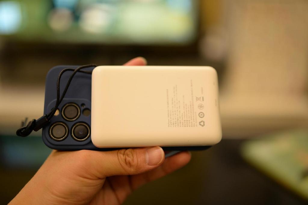 iphone13磁吸充电套装推荐,苹果13原装磁吸充电宝测评