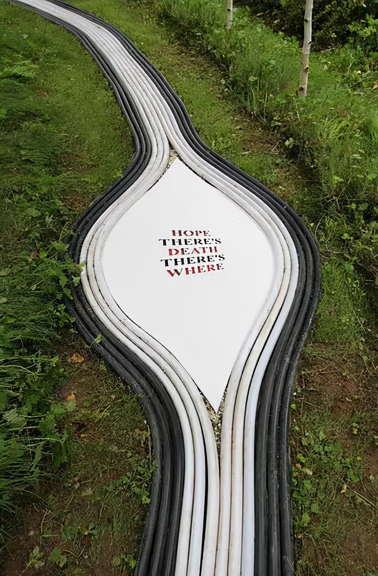 在花园中思考宇宙——詹克斯宇宙思考花园