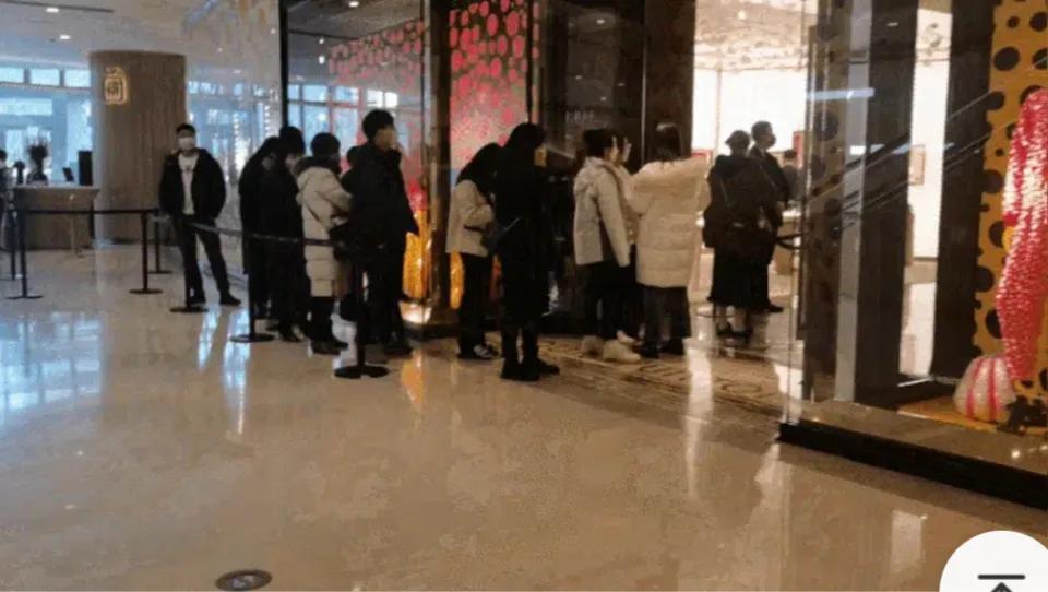 lv老板为什么成为世界首富,lv老板再次登顶世界首富