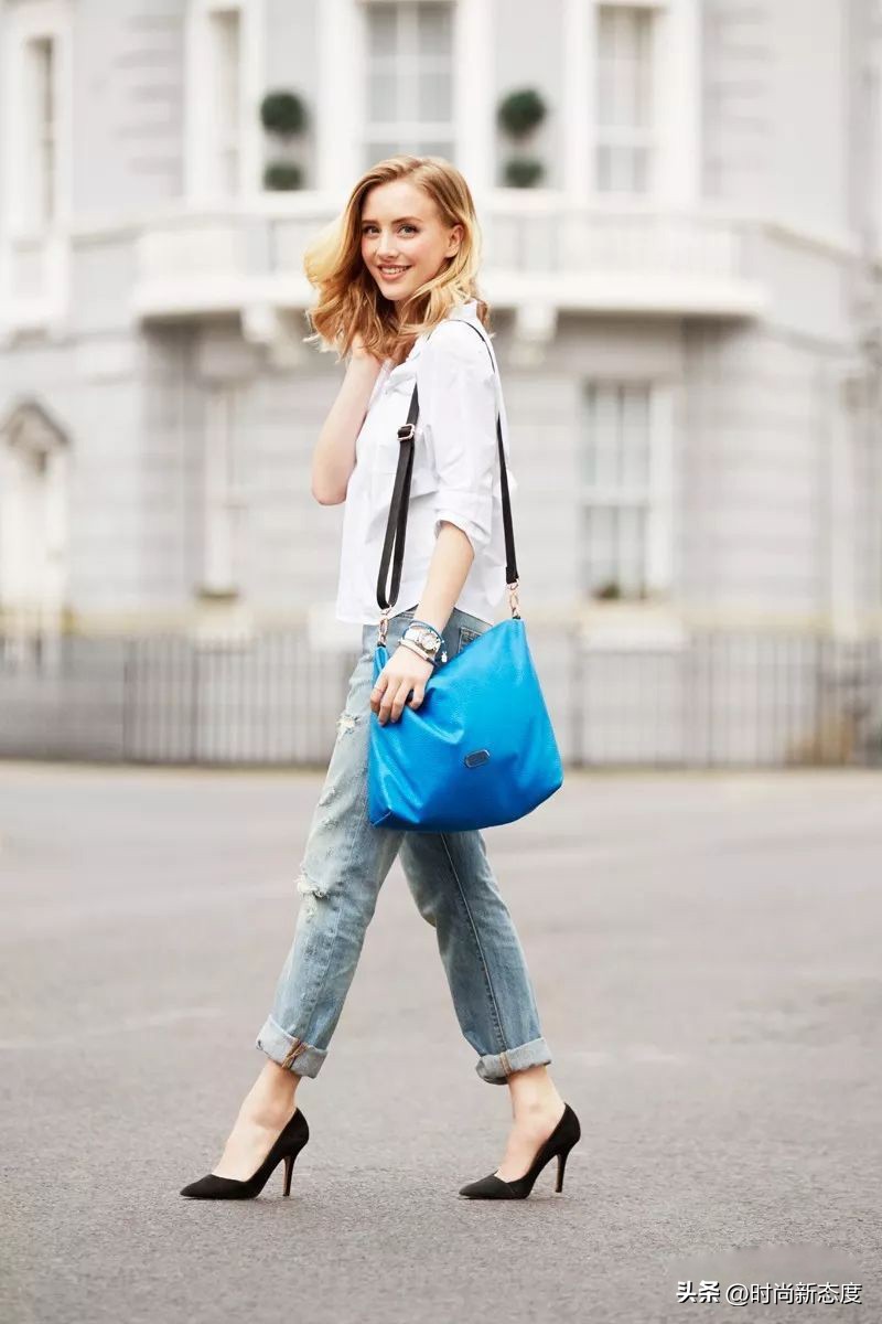 戴帽气质高贵穿搭,什么帽子显贵气女人穿着好看