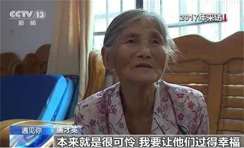 江西24岁小伙和82岁老太太婚纱照,江西25岁小伙跟老妈拍婚纱照