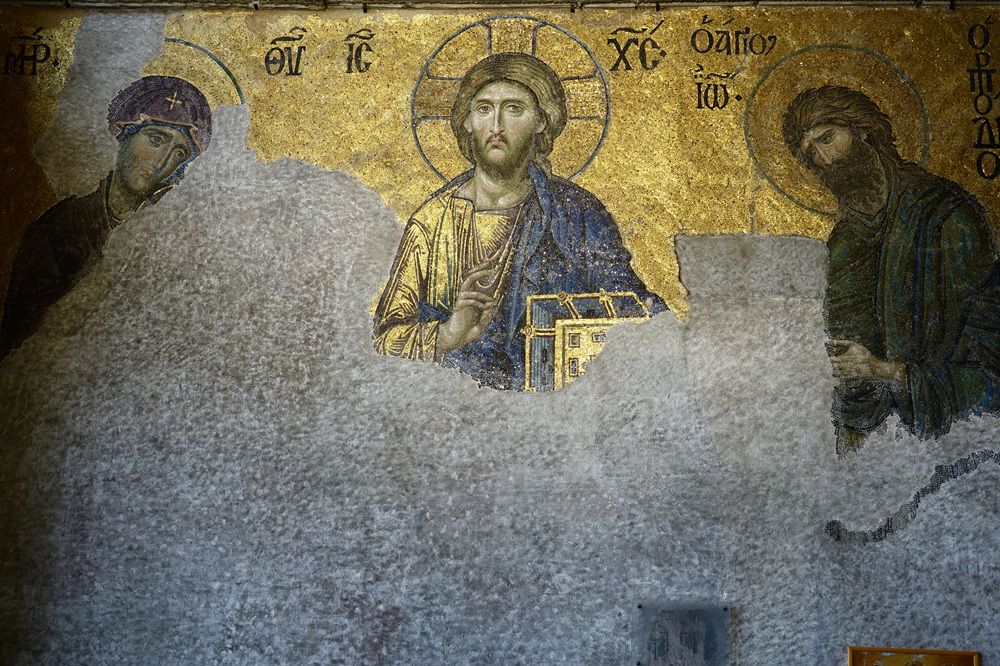 百年历史的索菲亚教堂,世界上的三座圣索菲亚大教堂