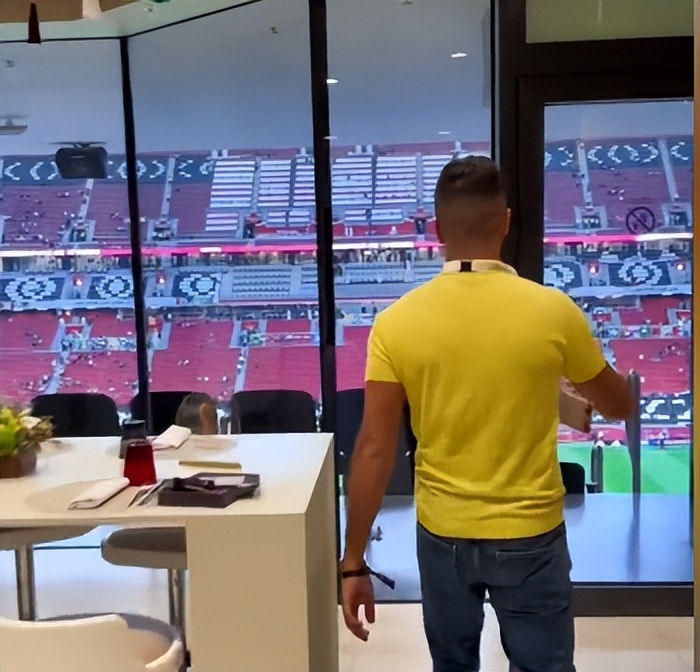 卡塔尔为什么花2000亿办世界杯,卡塔尔为什么花200亿元办世界杯