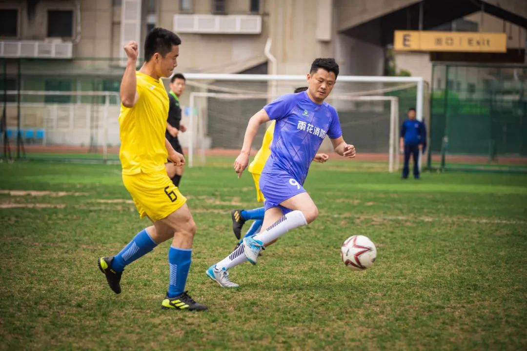 “蓝”骋绿茵“足”够精彩｜南京消防2023年“火焰蓝杯”五人制足球赛圆满落幕