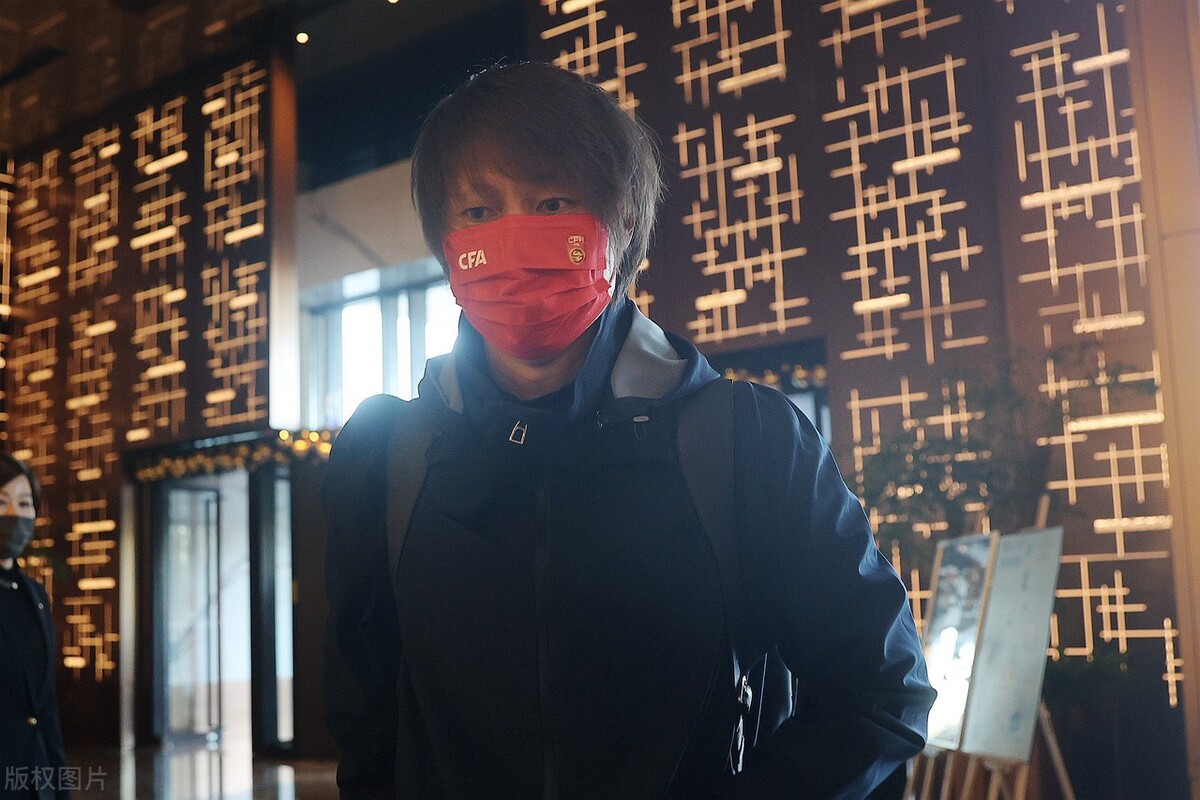 李铁和李玮锋天海,范志毅李铁李玮锋邵佳一郑智