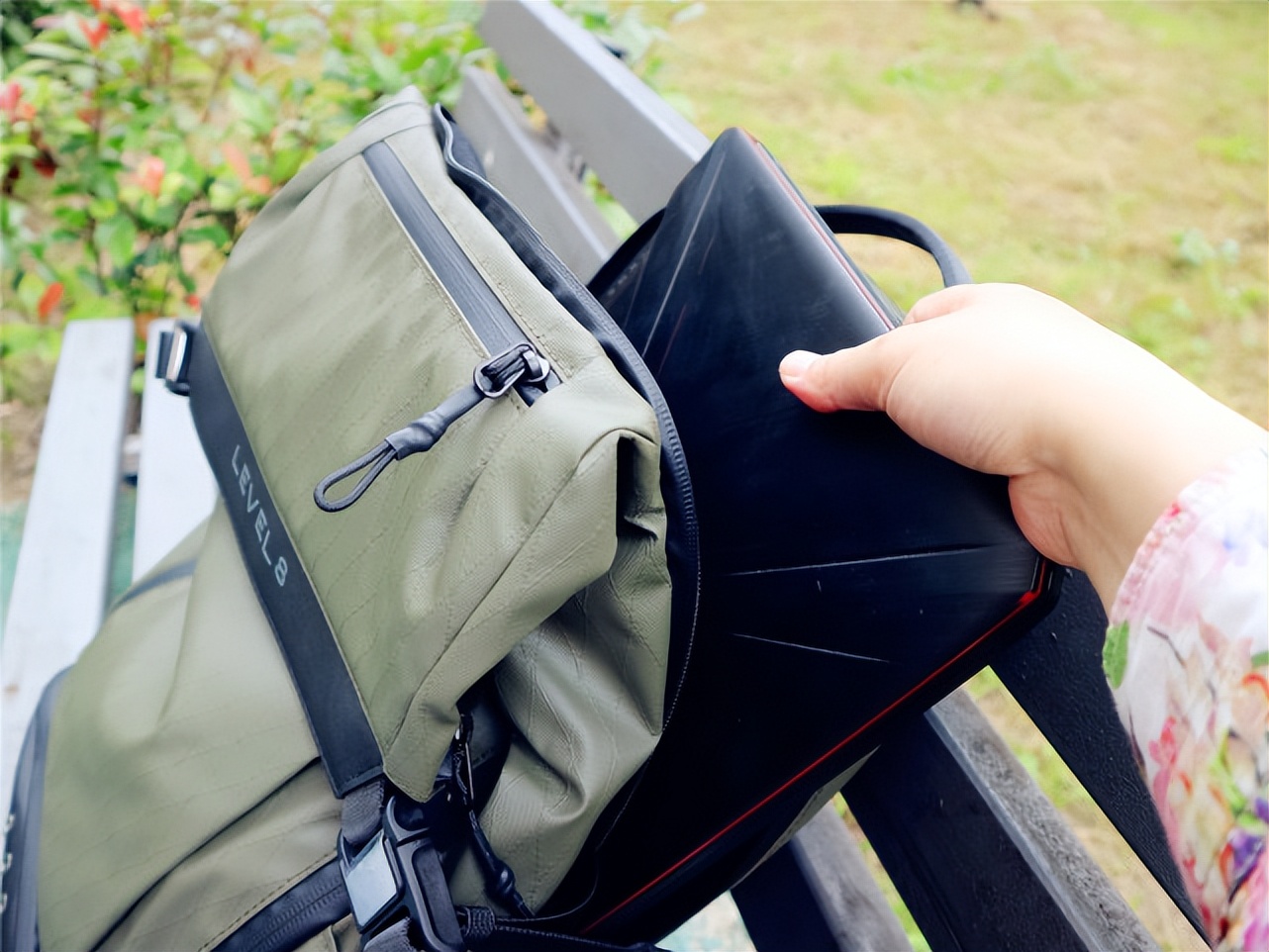 地平线8号双肩包穿搭,地平线8号双肩背包