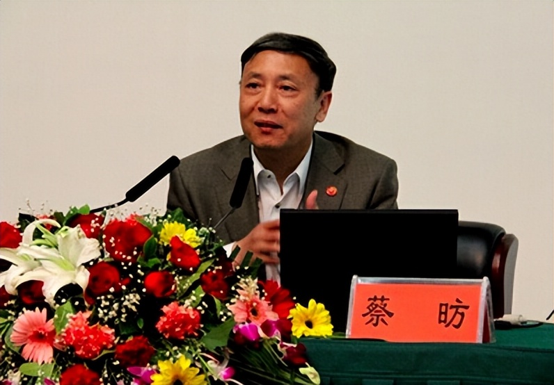 目前的经济形势下如何理财,加息环境下怎么投资理财