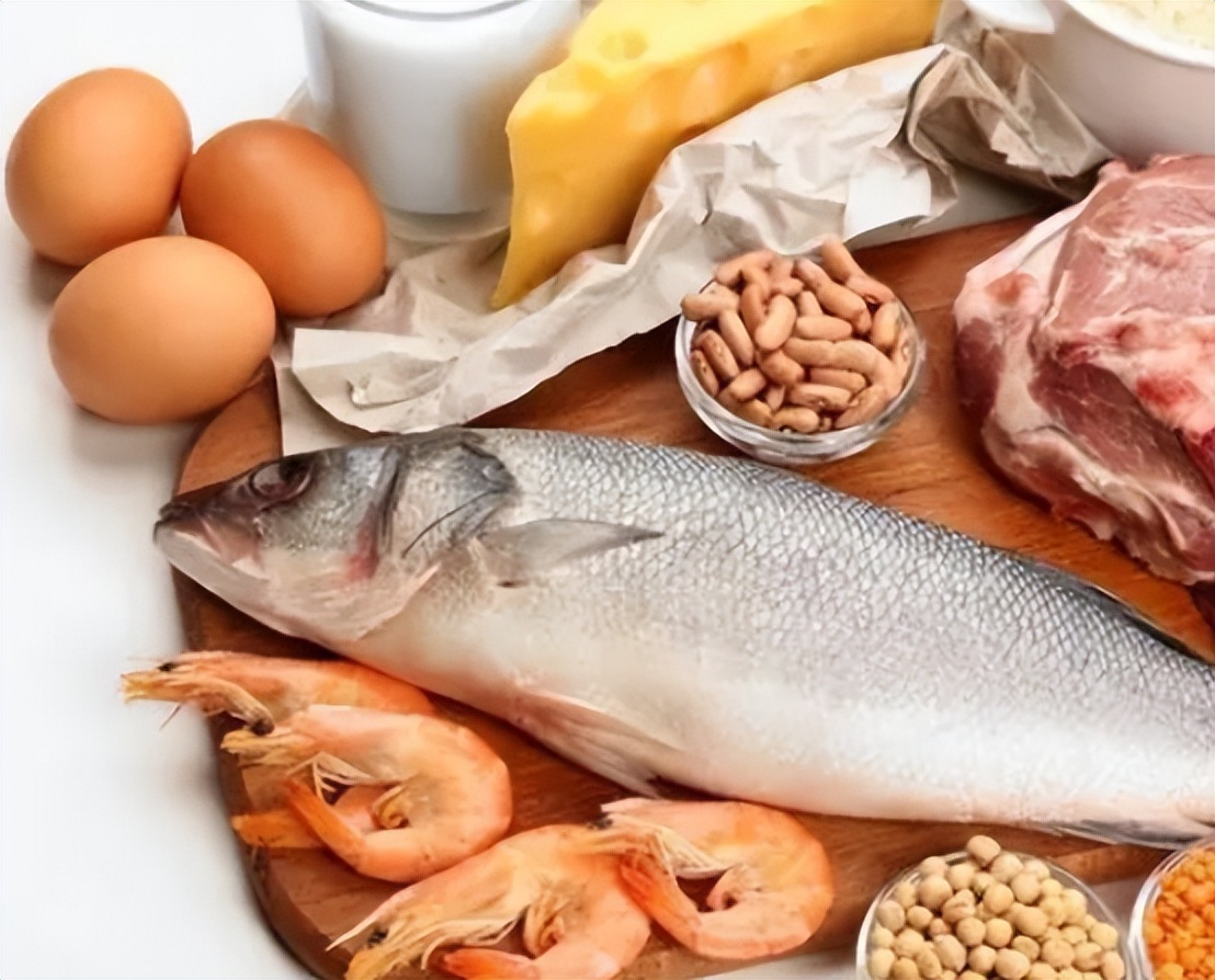 老人眼花的原因及调理方法,中老年眼花怎么治