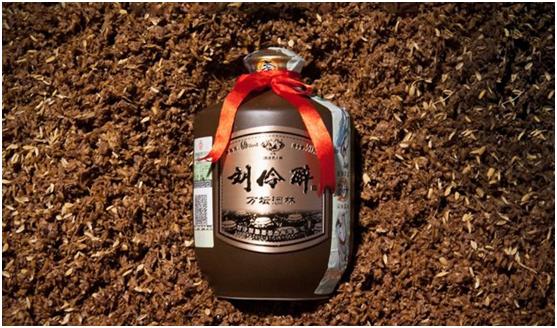 喝过最让你回味无穷的白酒,公认最好喝的六种平民浓香型白酒