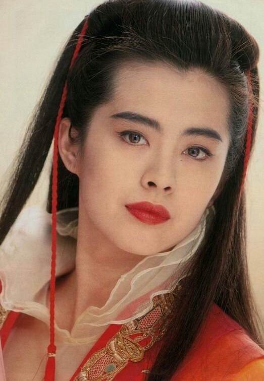 鼻子塌山根低鼻孔外露没福气吗,鼻子塌而且不露鼻孔