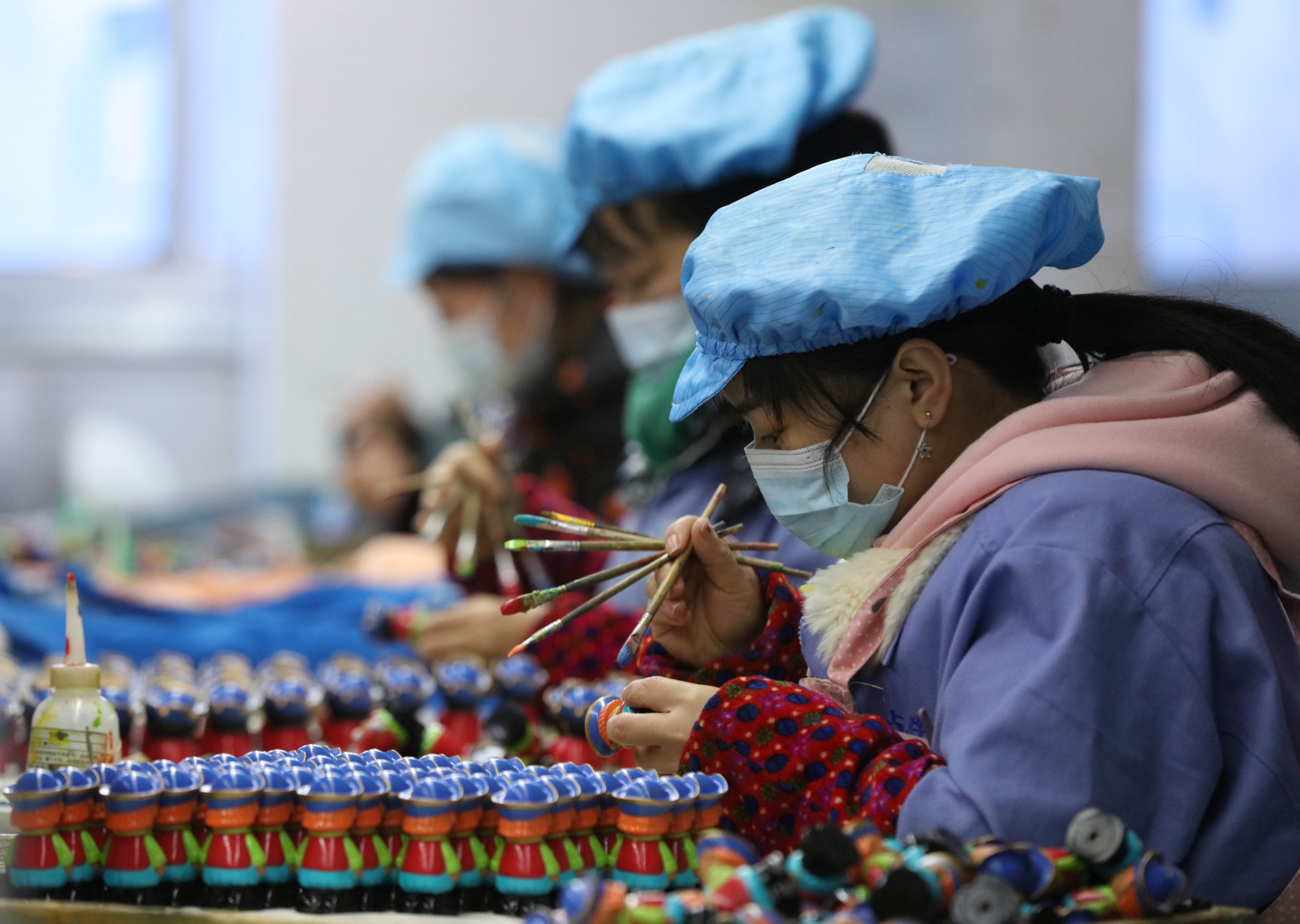 她让“小玩具”漂洋过海，让乡村姐妹家门口挣钱