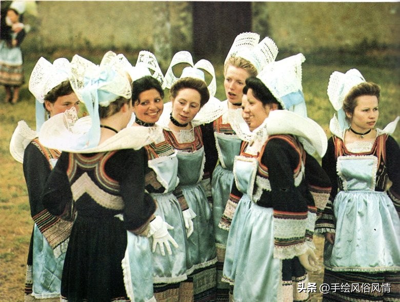 法国民族服装,法国和沙俄军服