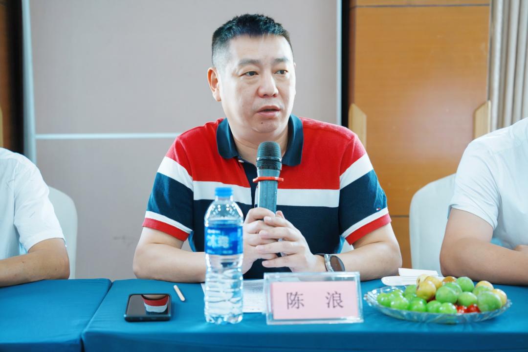 泸州系列的陈年老窖,泸州老窖8年陈坛窖藏浓香型52度