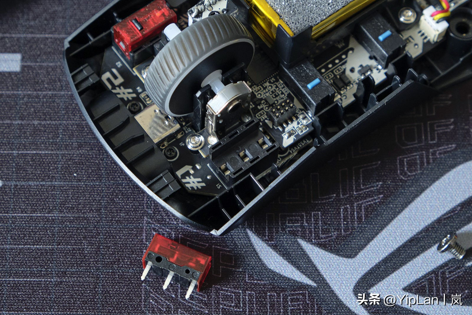 rog月刃鼠标怎么更换微动开关,rog月刃鼠标值得入手吗