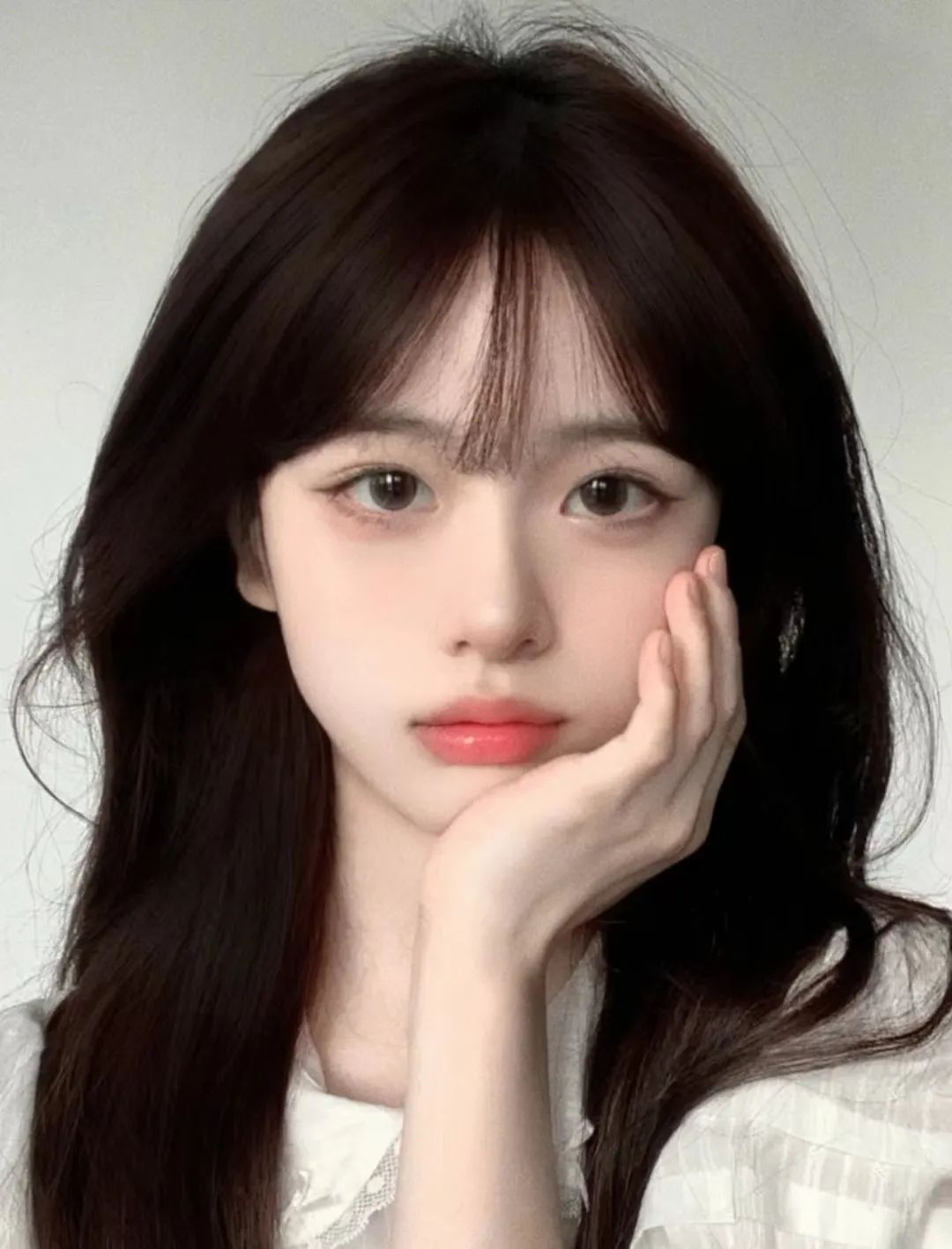 塌鼻子正脸好看,塌鼻子该如何变美啊