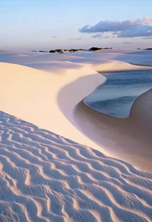 沙漠风景壁纸 (唯美沙漠风景图片壁纸)