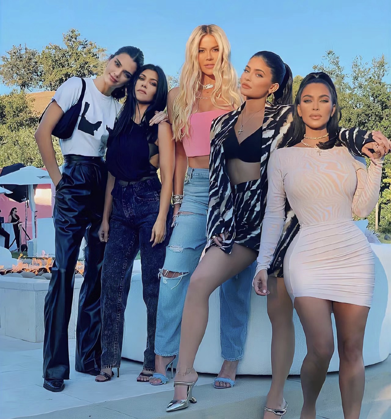 到底谁是卡戴珊家族中最富的女人,卡戴珊家族5个姐妹排名