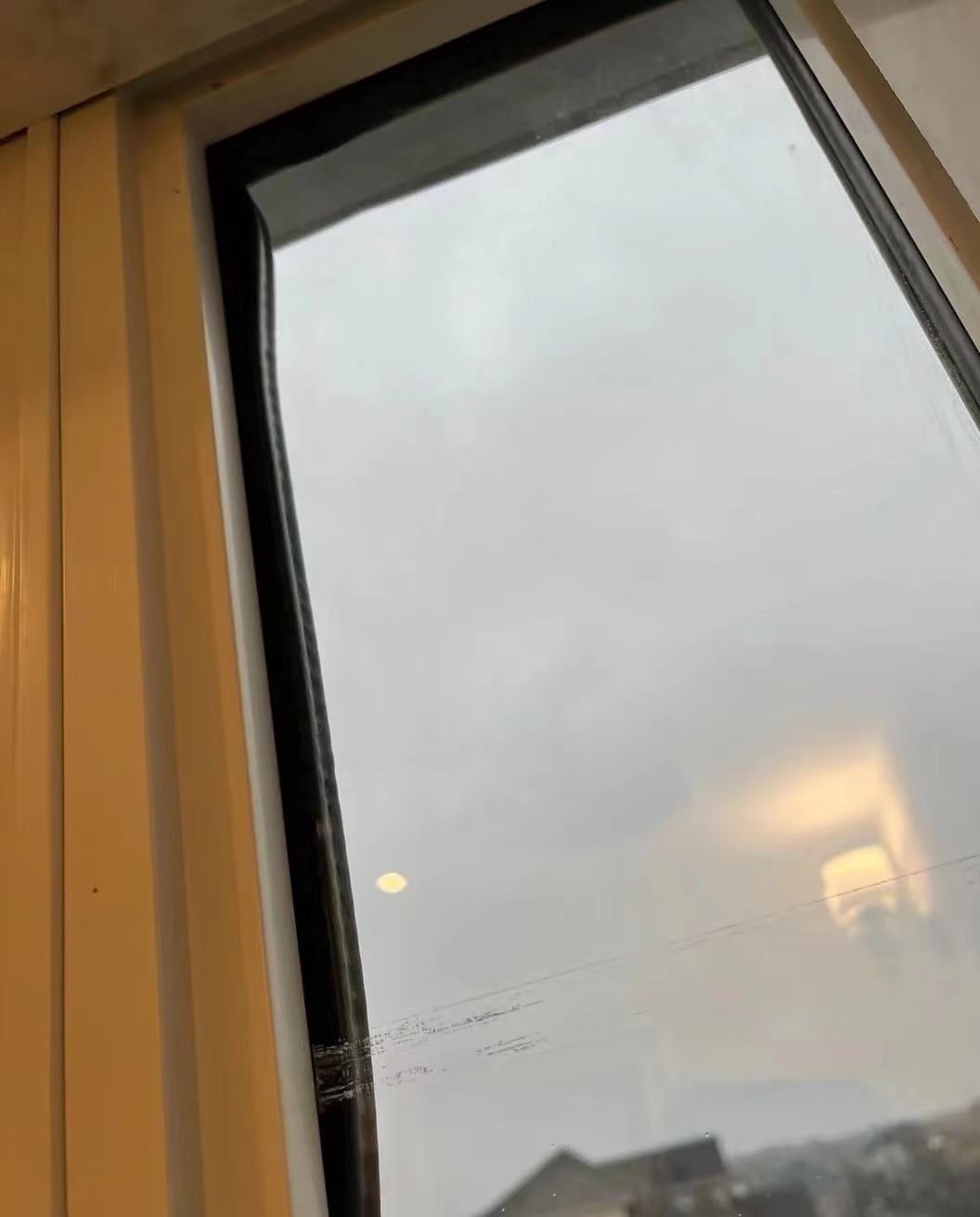 开发商的塑钢窗要换吗,开发商预留的门窗需要更换吗