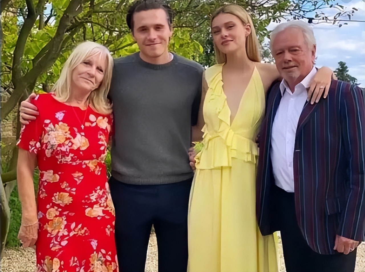 小贝大儿子迎娶富家千金背后故事,小贝大儿子入赘