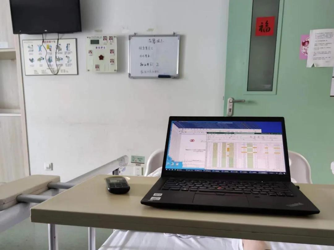 教授在我床头训诫医生：假如昨天当成囊肿开刀，就要出大事了