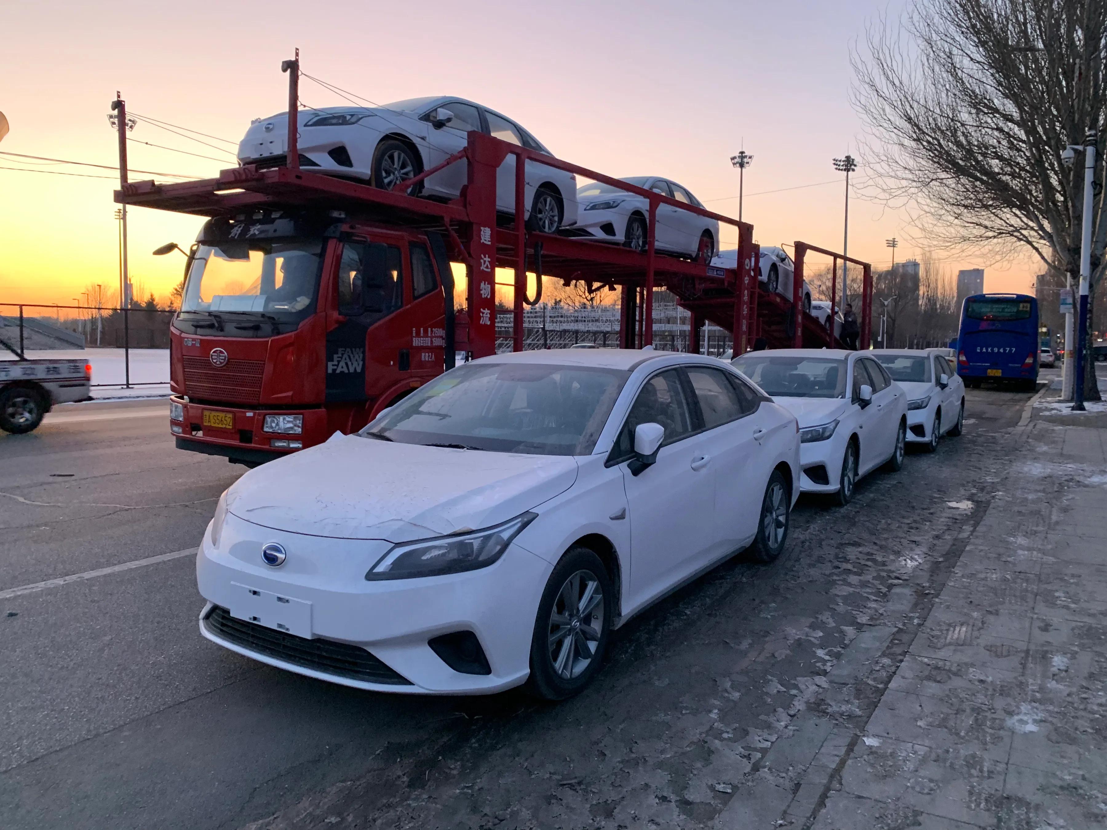 沈阳滴滴买车好还是租车好,在沈阳跑网约车需要办理什么手续