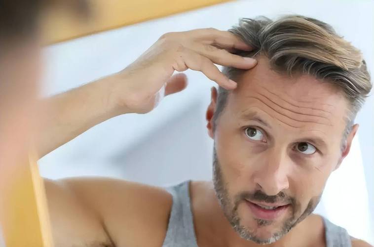 白头发越来越多缺少什么营养吗,白头发是缺乏什么营养吗