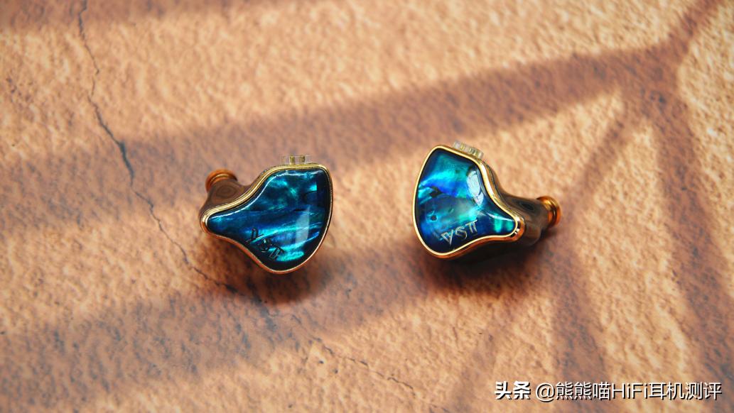 听着不刺耳的HiFi耳机,听不腻的低音音响