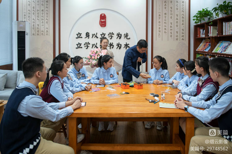 重庆市兼善中学90周年回放,重庆市兼善中学2002