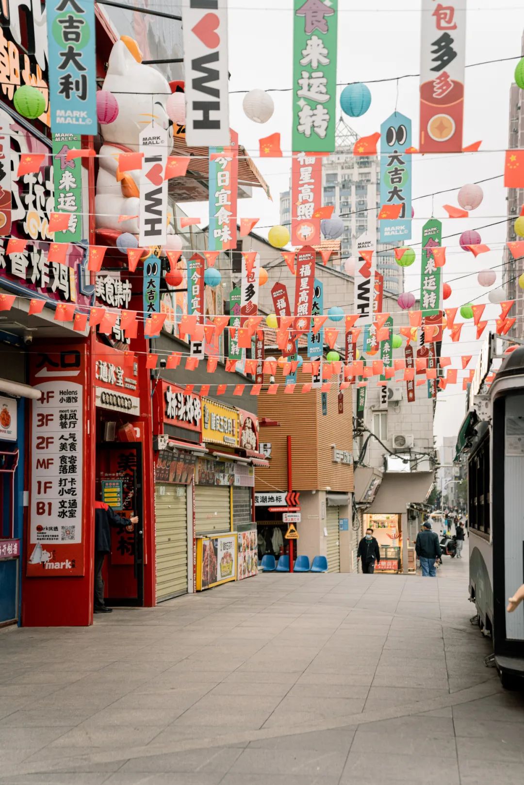 最惨的餐饮业现状,全国餐饮业倒闭数量和开店数量