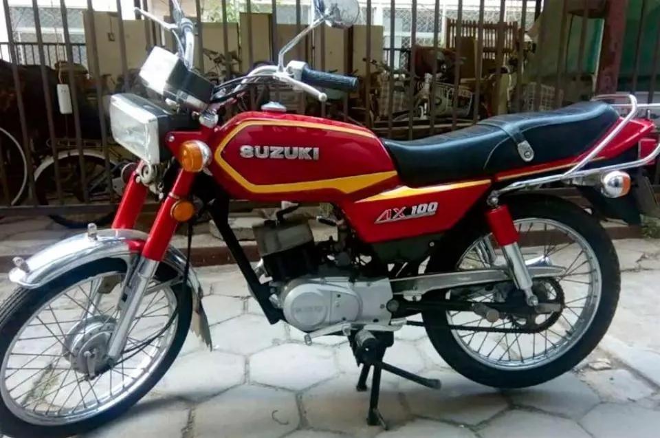 金城铃木ax100和豪爵ax100区别,九十年代一代神车铃木ax100