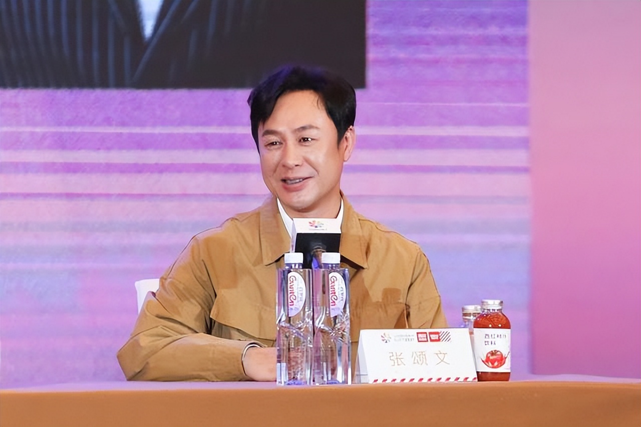 鍛ㄥ啲闆ㄨ鍑┈鎬濈函,鍛ㄥ啲闆ㄥ洖搴斿唴娑甸┈鎬濈函