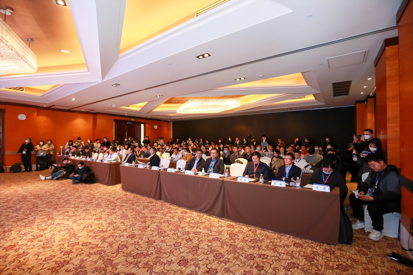 碳化硅功率器件的发展趋势,碳化硅功率半导体技术展望