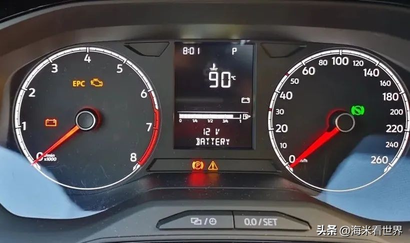 汽车显示电压过低是什么原因,领克汽车暂时性电压过低功能减弱