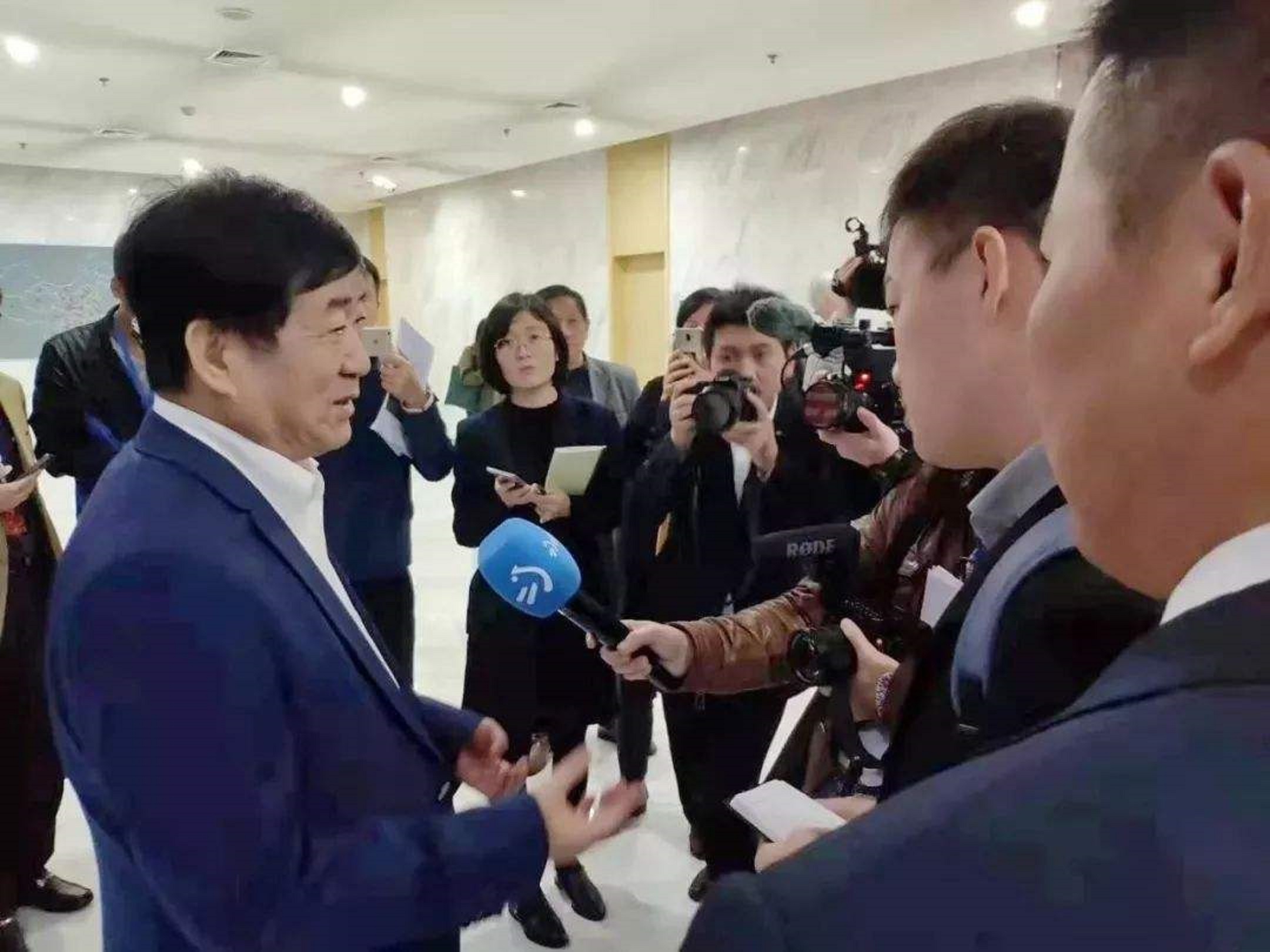 陕西第二大民企：力压隆基绿能，年入1327.65亿，掌门人20岁创业