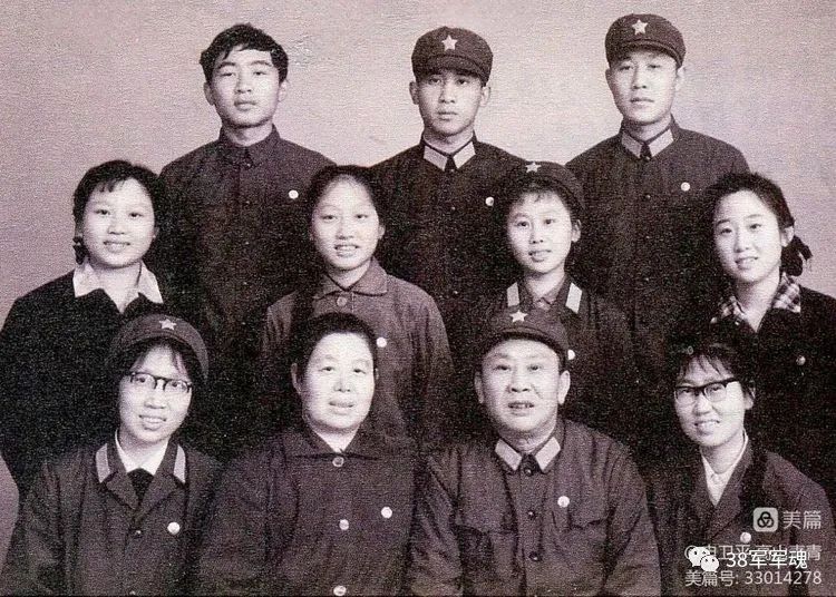 抗日战士的爱情故事,抗战老兵回忆抗日女兵