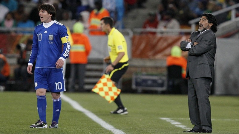 亚洲的世界杯，变成非洲球队的“主场”，两代球王谁能笑到最后？