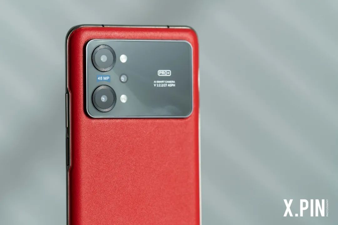 不到2000元买四部手机,不到2000块的旗舰机