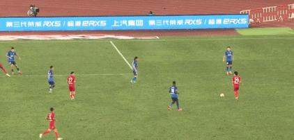 冯劲上港首球,冯劲广州恒大过人