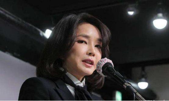 韩国最美夫人第一名,韩国夫人到底有多美出场惊艳世界