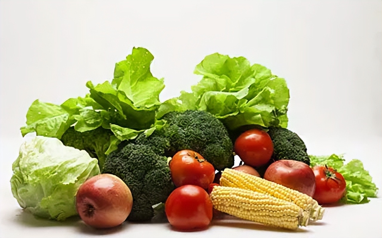 荨麻疹怎么治疗遇冷风就起疙瘩,风疙瘩和丘疹性荨麻疹