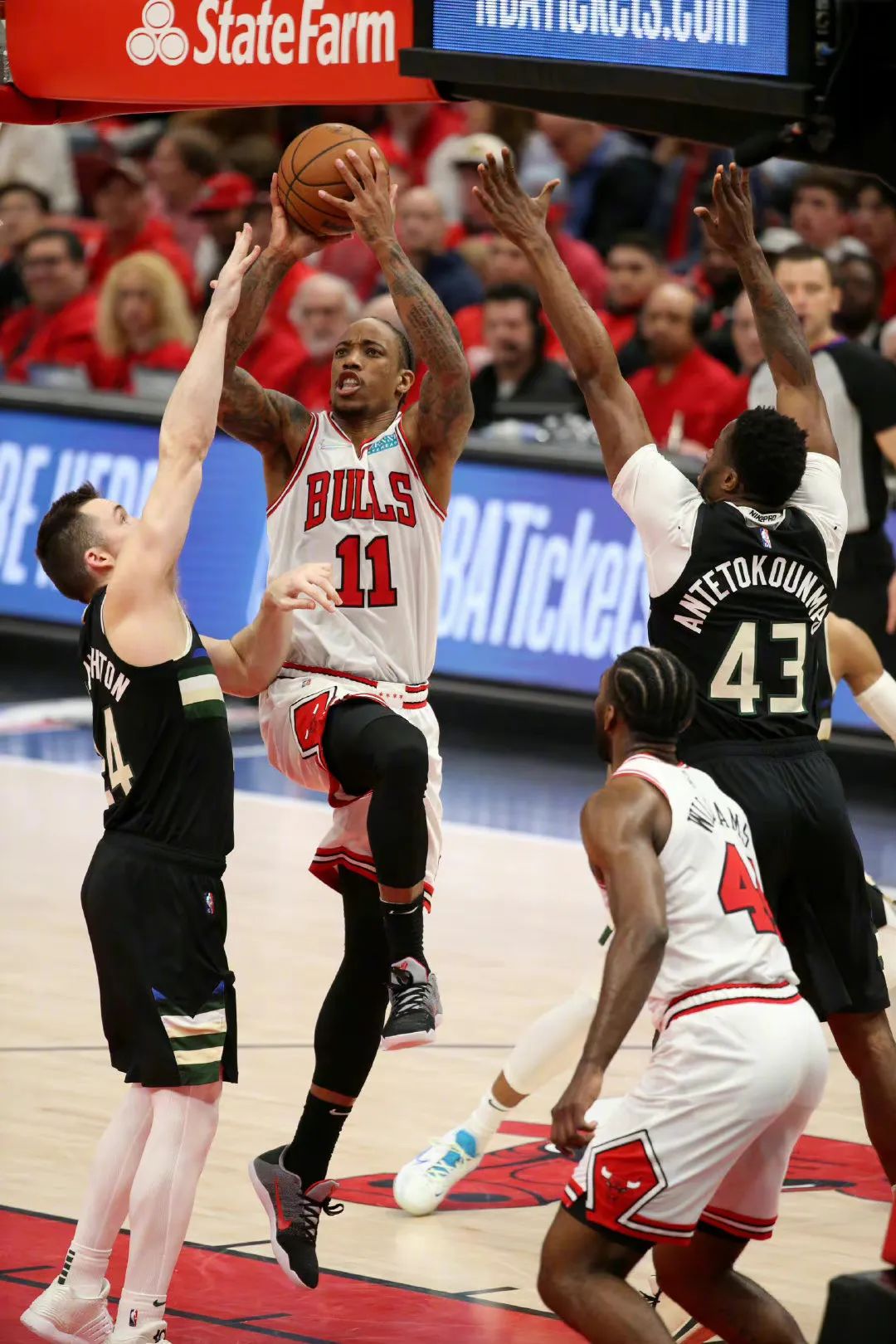 nba球星上脚球鞋2022排名,nba季后赛上脚