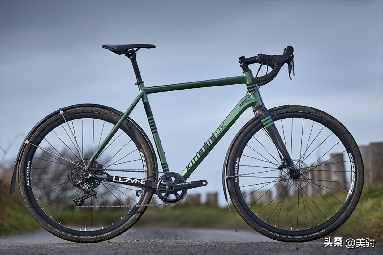 外媒评测2021年最佳公路车,最具有性价比的入门公路车