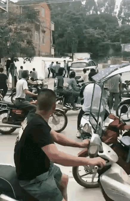 幼儿园歹徒行凶真实事件,幼儿园行凶伤人事件