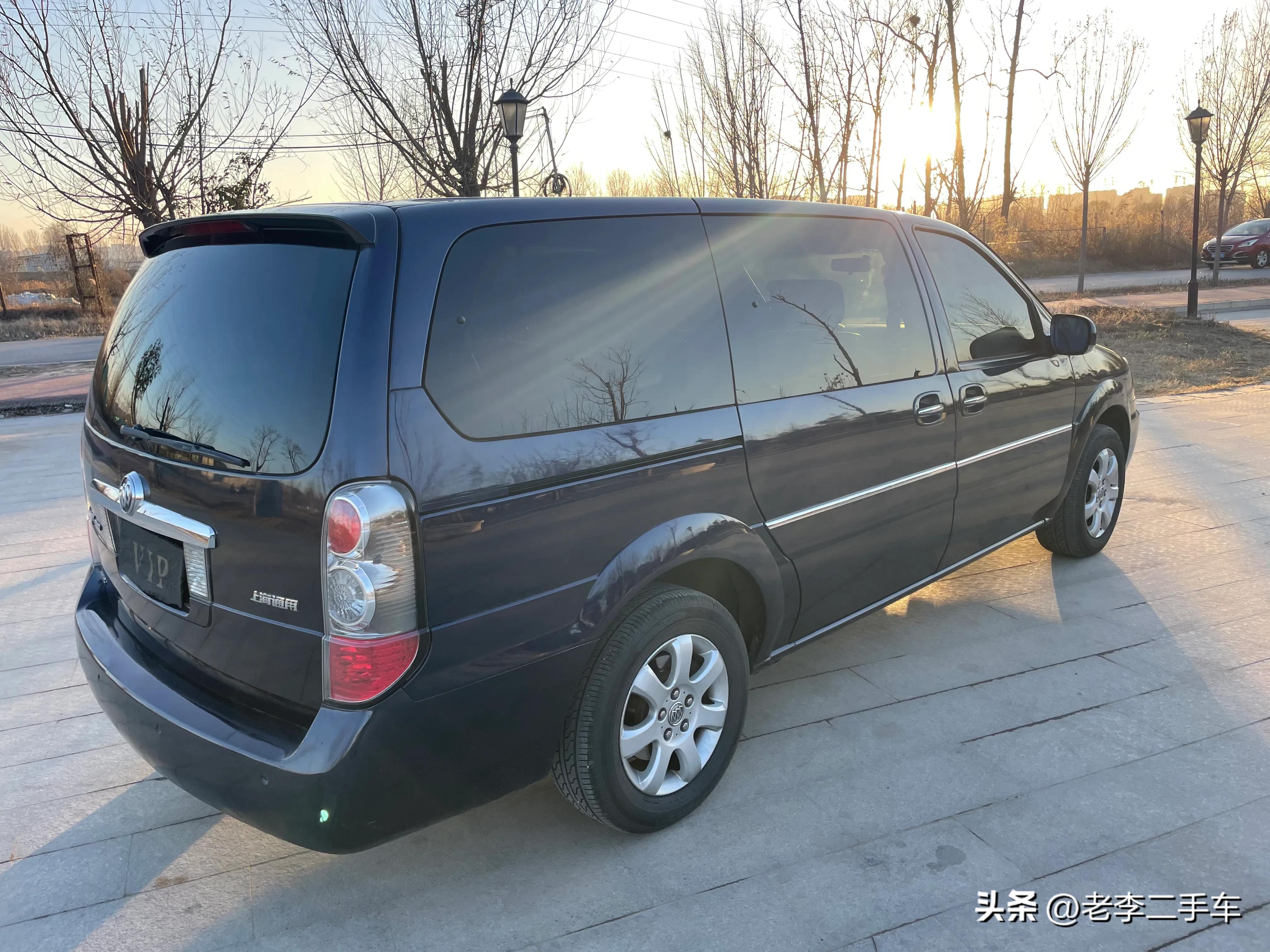 陆尊gl83.009款,09款gl8陆尊3.0燃油管