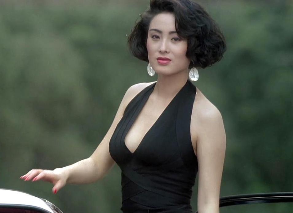 15位惊艳了时光的女港星,陪伴我们长大的12位女港星