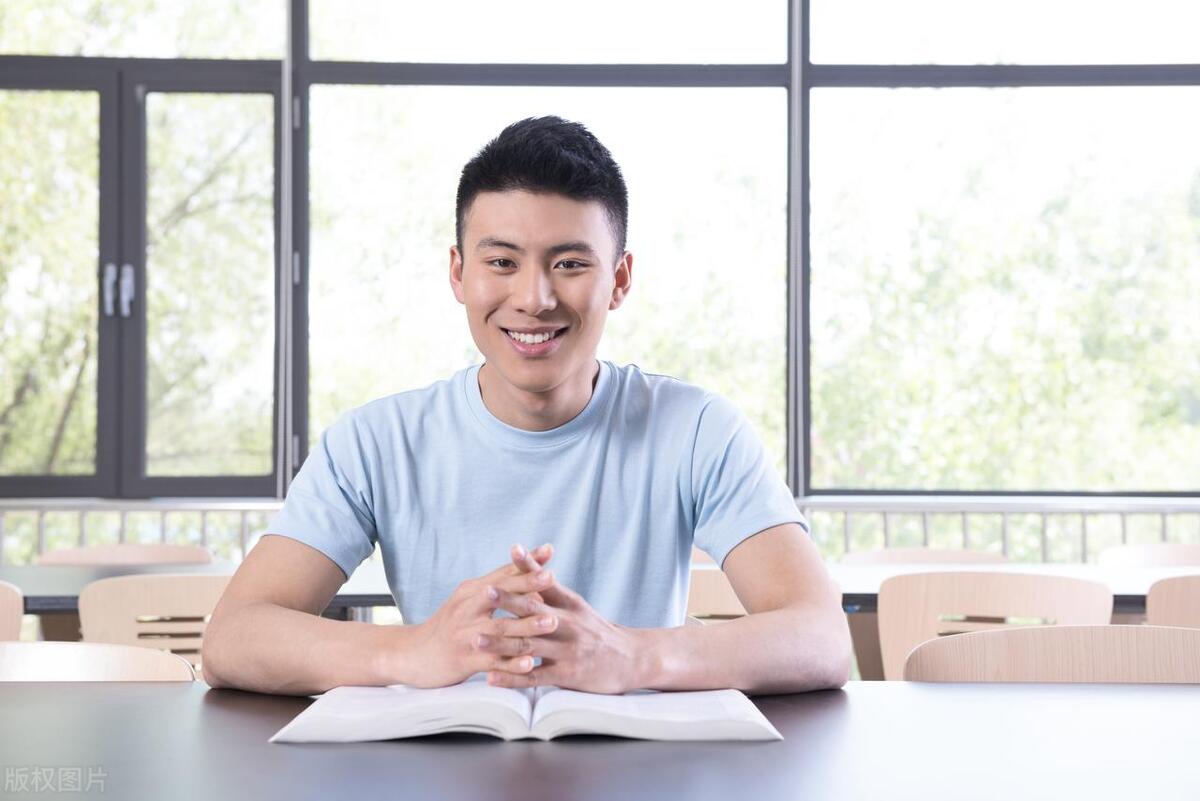 大学生毕业前要做哪些准备,刚毕业的大学生需要知道哪些事