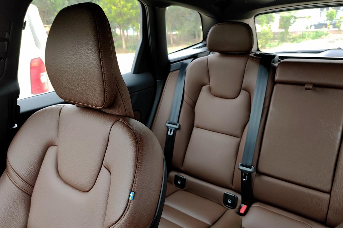 沃尔沃v60旅行车和xc60,新款沃尔沃xc60用车体验